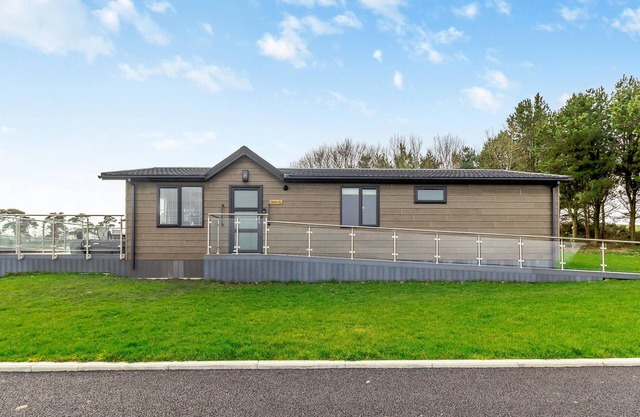 1 bedroom accommodation in Knitsley