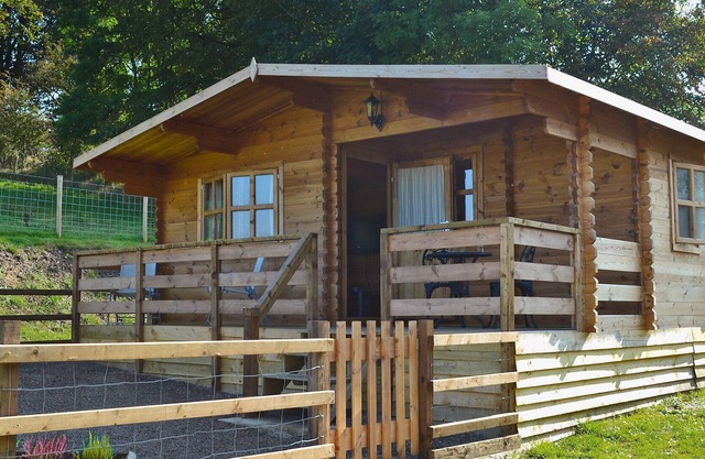 1 bedroom accommodation in Mydroilyn, near Newquay and Aberaeron