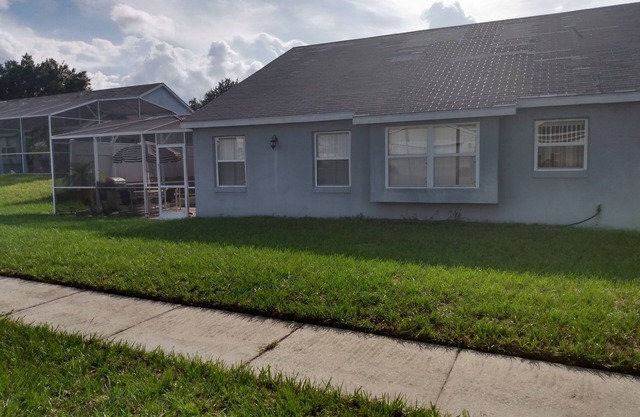 1 Bedroom and1 Bathroom pool lockout rental. Private entry and living area pool.