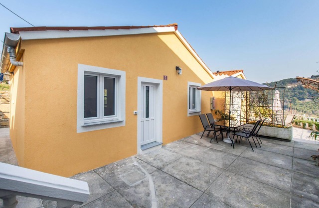 1 bedroom nice apartment in Piran