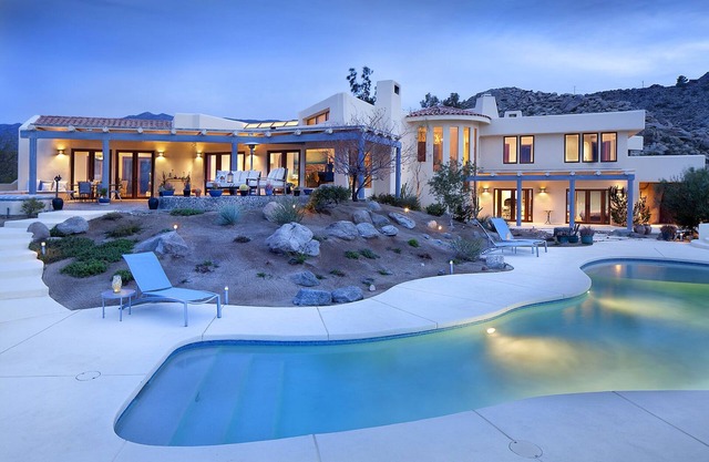 10 bedroom estate overlooking the Coachella Valley