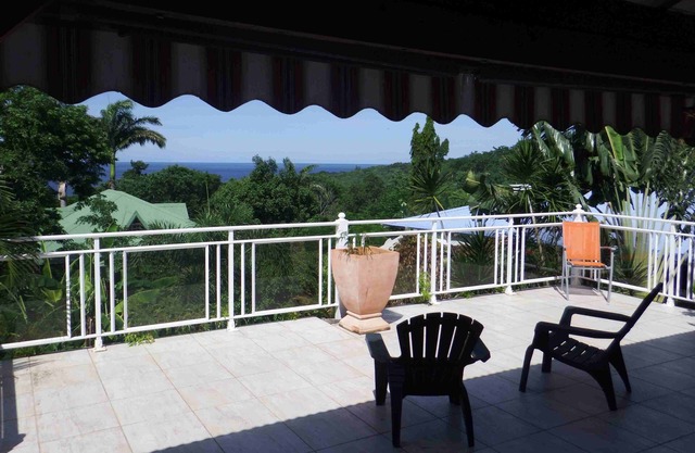 110 m² SEASIDE GITES, SWIMMING POOL