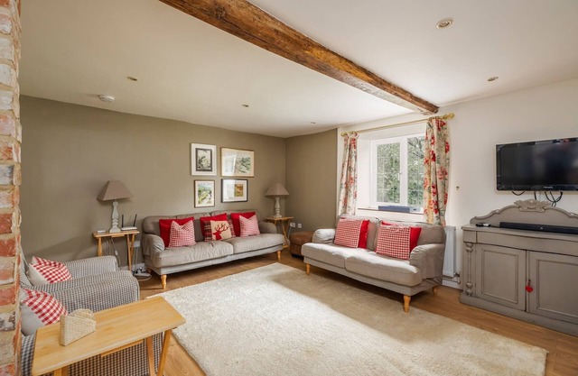 18th Century Cottage in Dorset Countryside