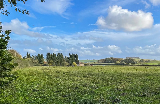 2 bedroom accommodation in Shaftesbury