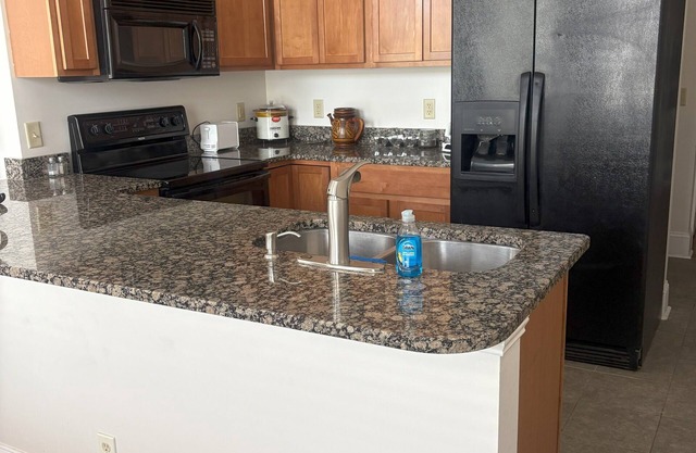 2-bedroom apartment in Lorain