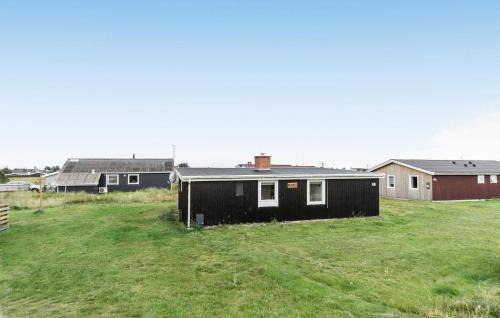 2 Bedroom Nice Home In Thisted