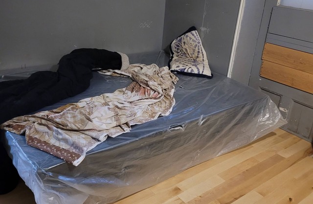 2 bedrooms apartment in a Bungalow for rent