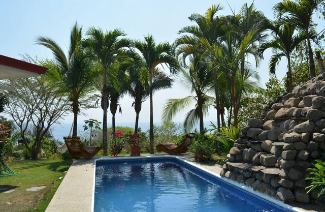 250 m² Studio flat ∙ 3 bedrooms ∙ 6 guests