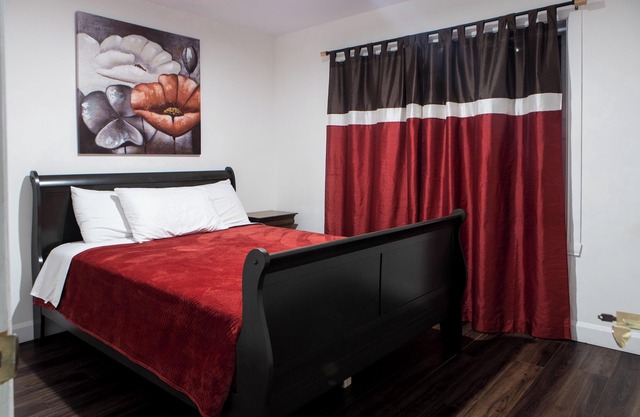 3-BEDROOM ALL-INCLUSIVE APARTMENT IN THE HEART OF EVERYTHING