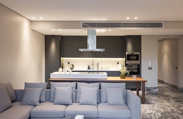 3-Bedroom Apart with Garden Views & Balcony TF