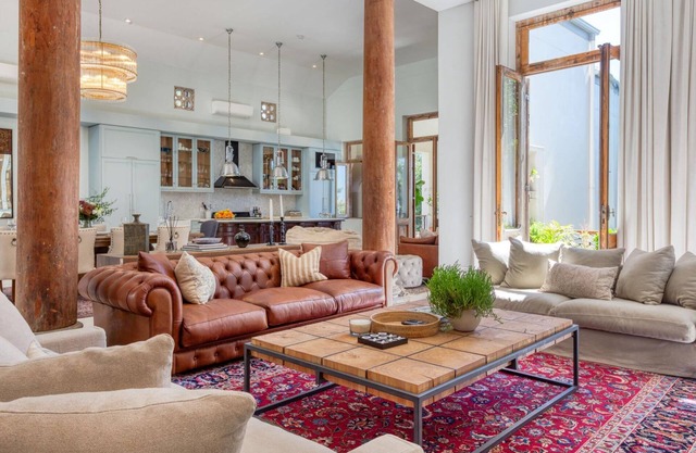 3 bedroom Cape Town stunning villa