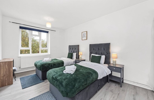3 Bedroom Flat in Wandsworth