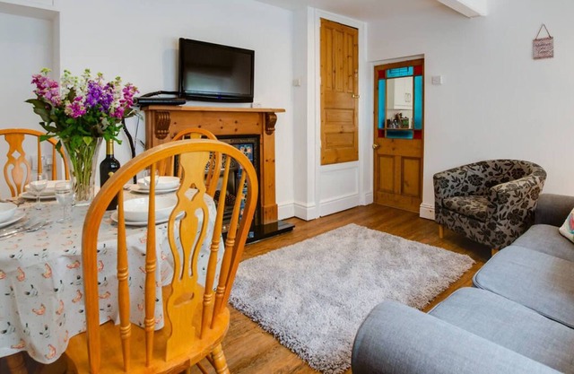 3 Cardiff Road in the beautiful Cardiff