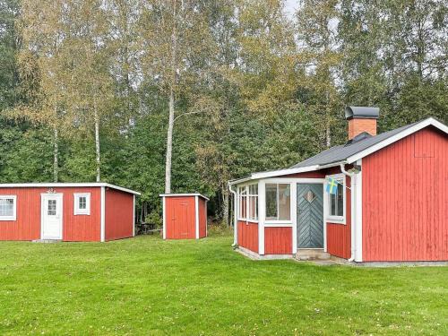 3 person holiday home in GRIMSTORP-By Traum