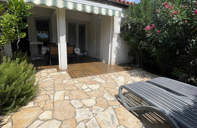 3 star vacation home Laura- Beach ZRCE