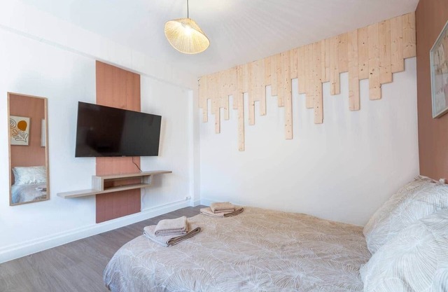 31. Le Cindy - Spacious - Bright - Wifi - Station