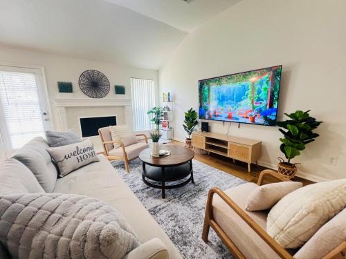 3BR-2 BA-3 beds Cozy Hub Katy - Close to Cypress