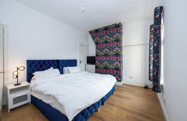 3br-7guests-freeparking-pets-towncentre