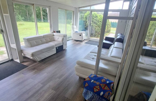 4-BEDROOM APARTMENT FOR ALL-INCLUSIVE WORKERS | 5 MN PONT LAVIOLETTE