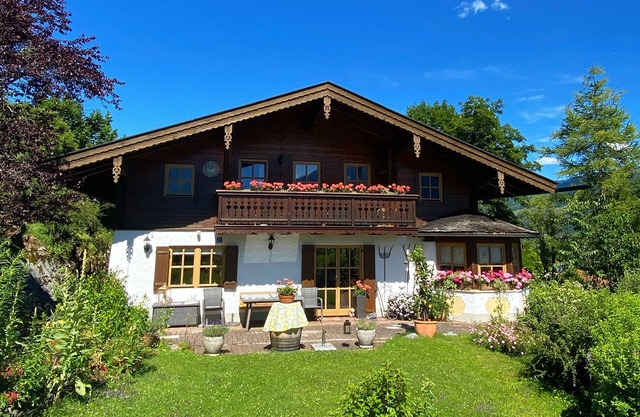 4 * Idyllic mountain rest in the picturesque holiday resort