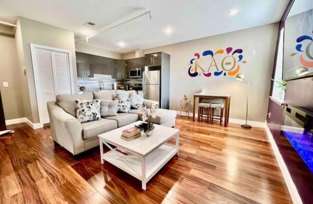 504 Luexy 1BDR apt in center city