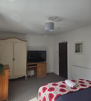 52 - room 4 - city view