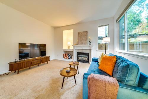 6 Mi to Microsoft HQ! Remote Work Retreat