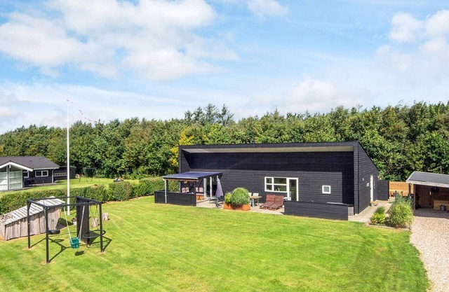 6 person holiday home in Hemmet-By Traum