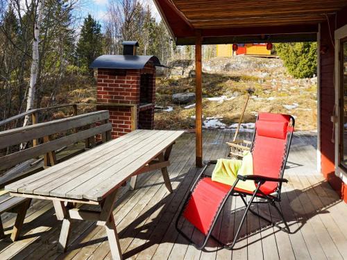 6 person holiday home in NORRTÄLJE-By Traum