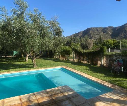 7 Olivos Departamento Interno hasta 5 personas con Pileta compartida