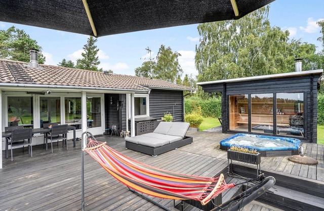 8168 Præstø - Svalevej 7