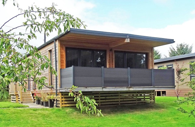A spacious modern lodge in scenic mid Wales