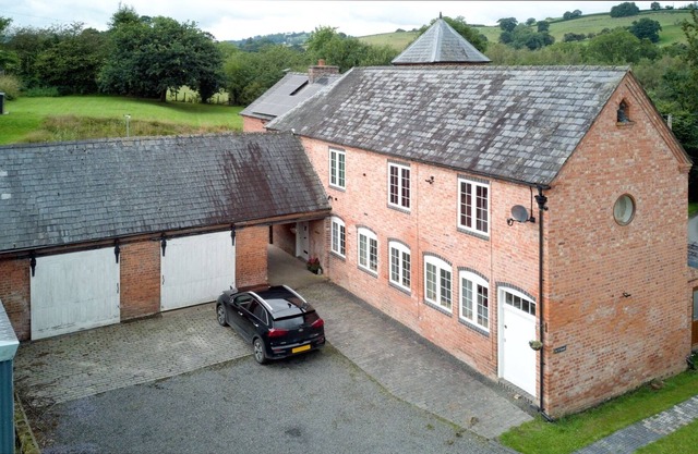 A two Bedroom Self-catered Annex for Visitors to the Rural Heart of Mid-wales