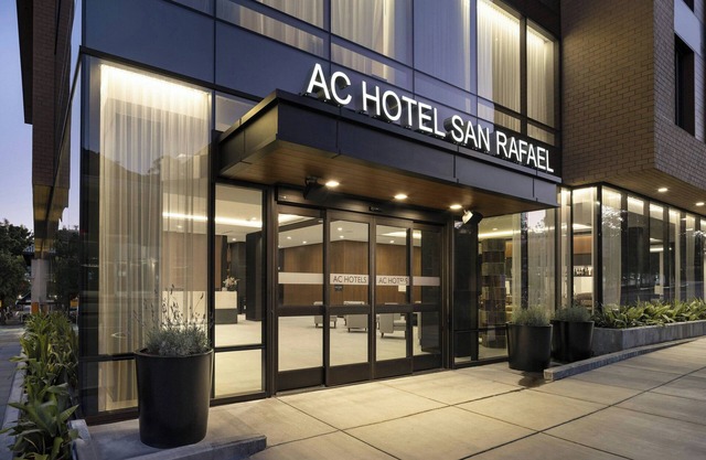 AC Hotel San Rafael Downtown