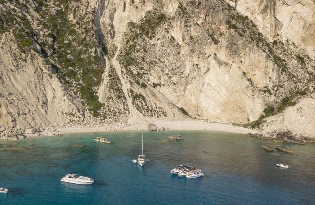 Acantha Boutique Hotel