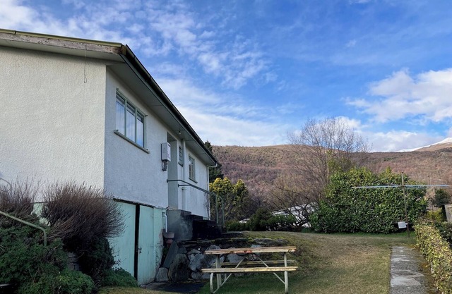 Affordable Retro Bach in beautiful Arrowtown