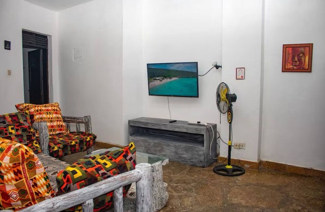 African-Inspired Rustic Cottage