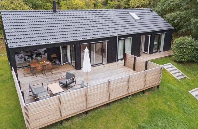 "Aggi" - 850m from the sea by Interhome