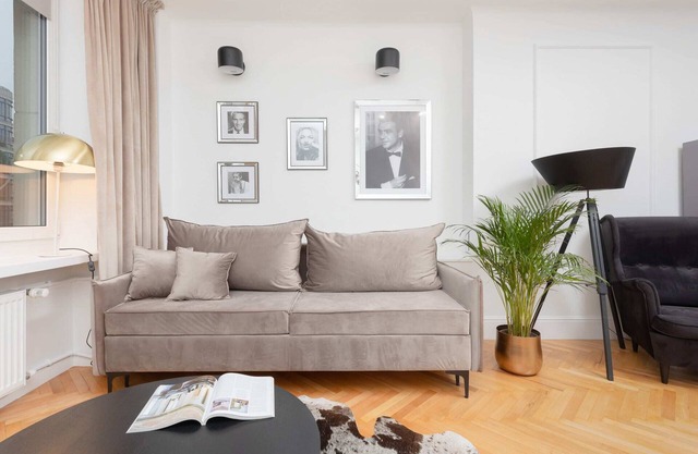 Al. Jerozolimskie 11/19 | Nice Apartment | WIFI