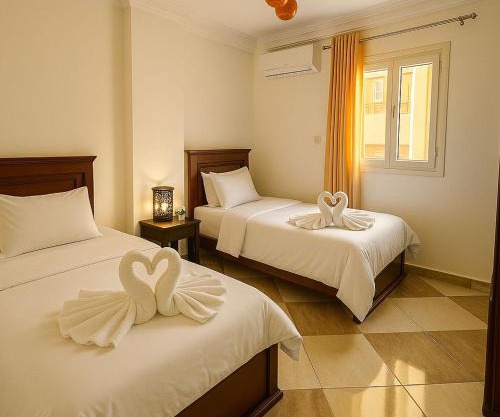 Alex 2BR - Smart TV - Wi-Fi - Work Desks & Bicycle