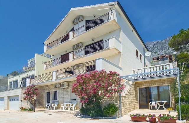 Amazing apartment in Lokva Rogoznica