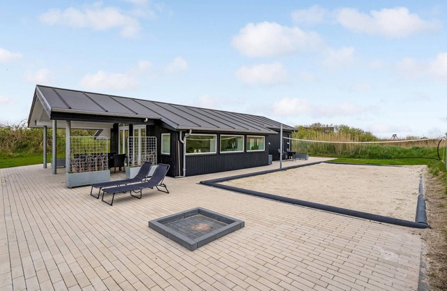 Amazing home in Rømø with WiFi