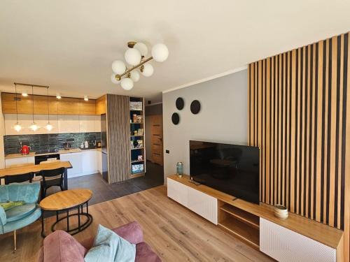 Apartament przy Loftach u Scheiblera parking podziemny, Śniadaniownia