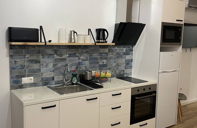 Apartemento Carbonell I, near the beach and La Marina de Valencia