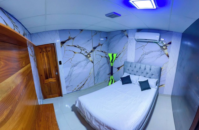 Apartment a stone's throw from the beach