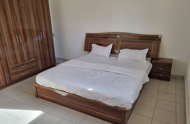 Apartment Bedroom-Living Room-Kitchen-Terrace halfway Blaise Diagne Airport - Dakar