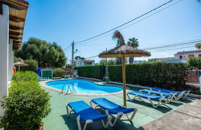 Apartment "Felipe 2-1" with Pool, Wi-Fi, Garden & Terrace