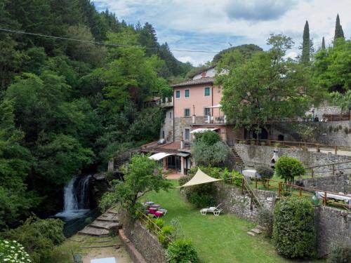 Apartment Giallo by Interhome