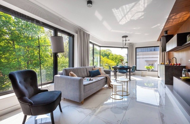 Apartment Modern Spacious