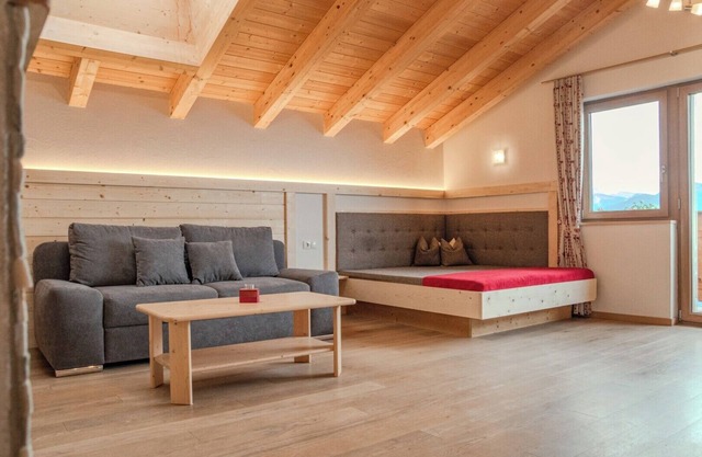 Apartment 'Panorama' with Mountain View, Shared Garden and Wi-Fi